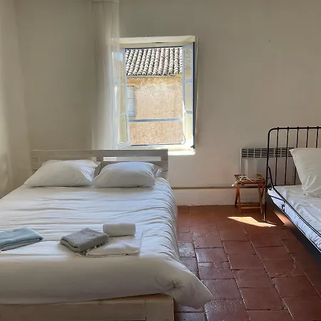 Domaine De Coubillou Apartment