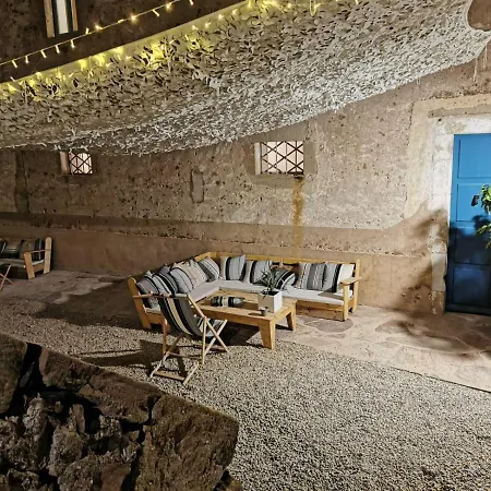 Domaine De Coubillou شقة *